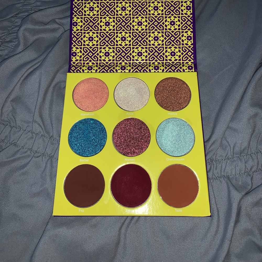Juvias place Saharan II palette